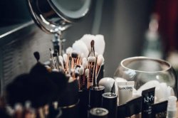 【圣悅詩(shī)國(guó)際】化妝品是一種″上癮消費(fèi)″？